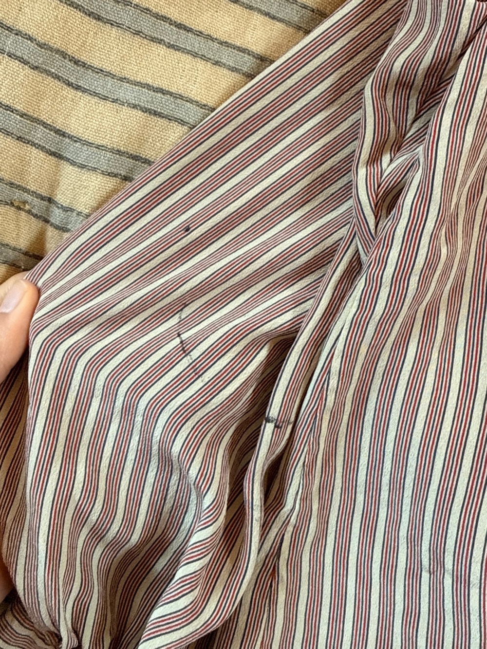 Doen Silk Blouse - Picture 4 of 4